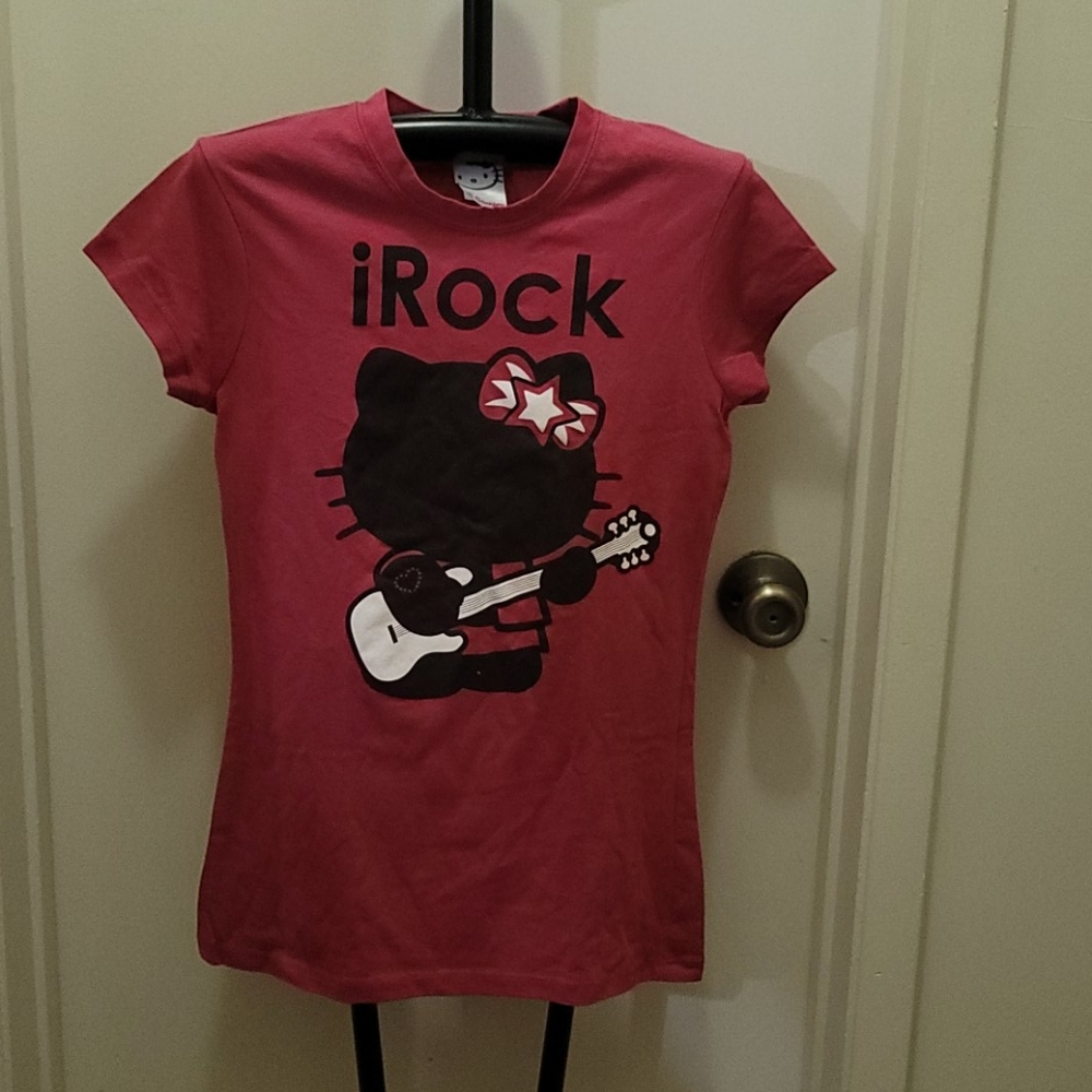 Pink Hello Kitty shirt